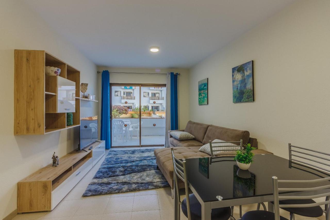 Seguro Spacious Apartment With Roomy Terrace Puerto de Santiago  Buitenkant foto