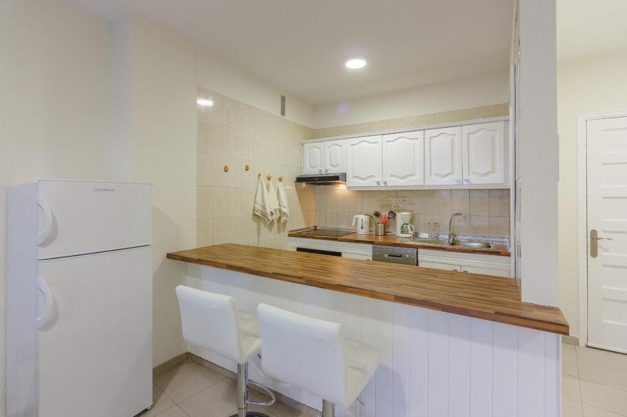 Seguro Spacious Apartment With Roomy Terrace Puerto de Santiago  Buitenkant foto